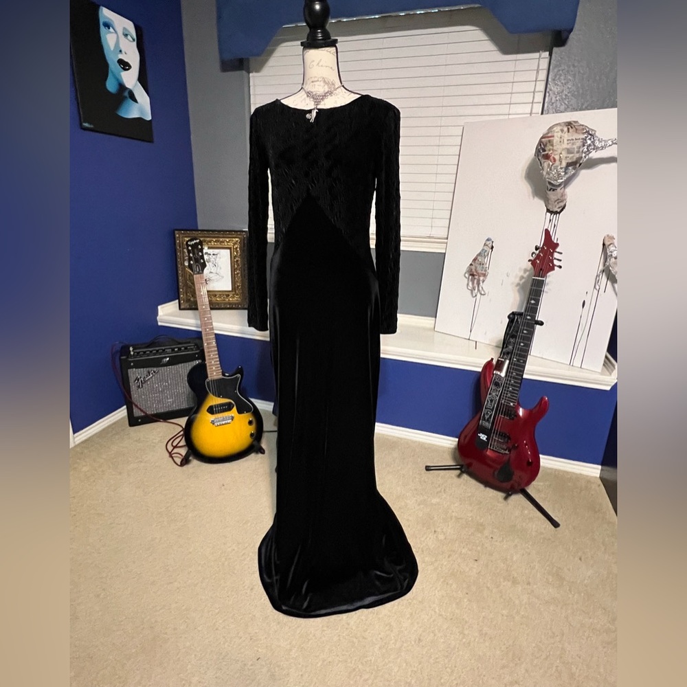 🖤 Vintage Eletra Casadei Ball Gown ❤️